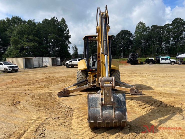 2017-caterpillar-415f2-image-4