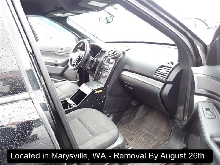 2018-ford-explorer-image-2