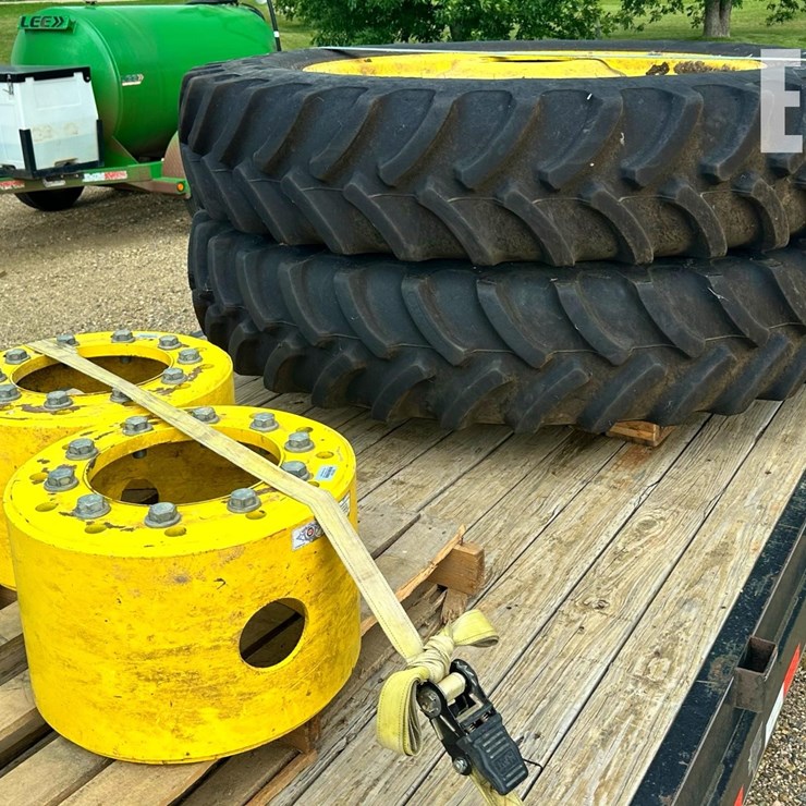 JOHN DEERE A