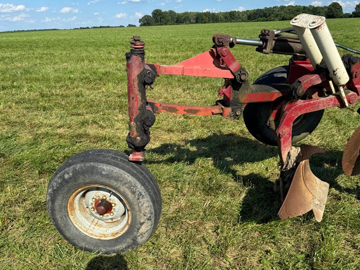 case-ih-800-image-17