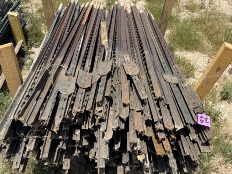 l3--200-6'-t-posts-image-1