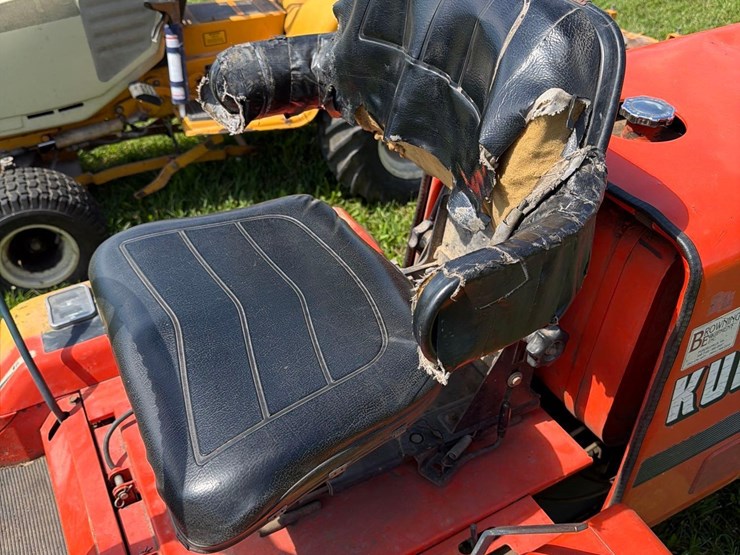 kubota-f2100-image-13