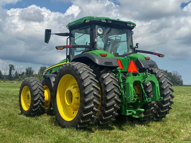 john-deere-8r-370-image-4