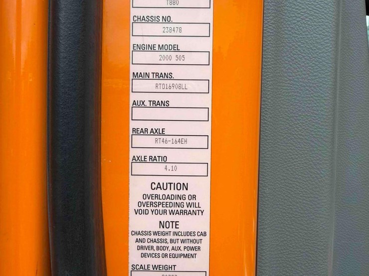 2019-kenworth-t880-image-30