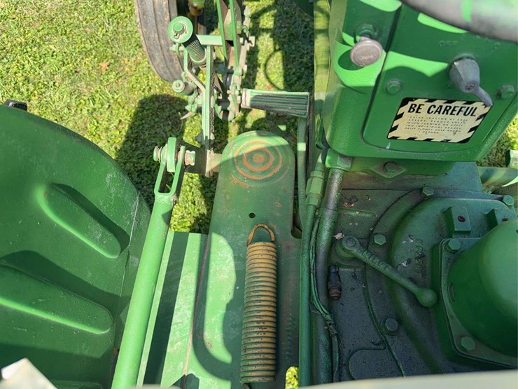 1955-john-deere-40-image-24