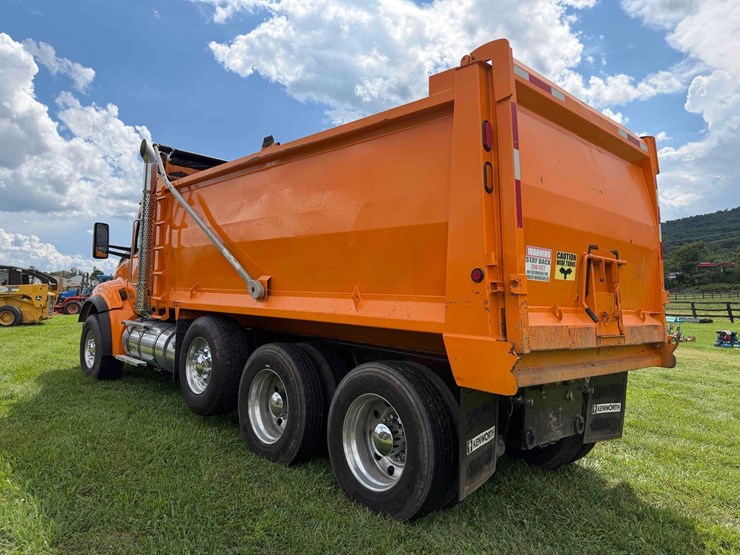 2019-kenworth-t880-image-13