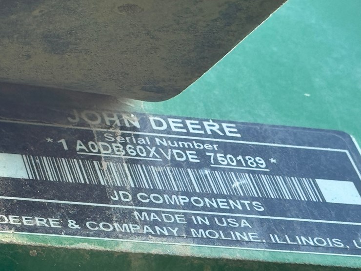 2015-john-deere-db60-image-37