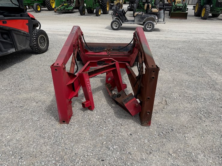 massey-ferguson-232-image-5