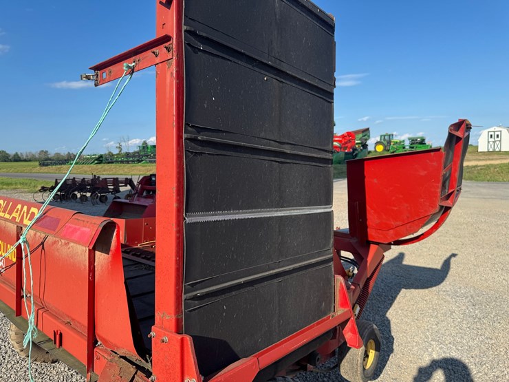 new-holland-166-image-15
