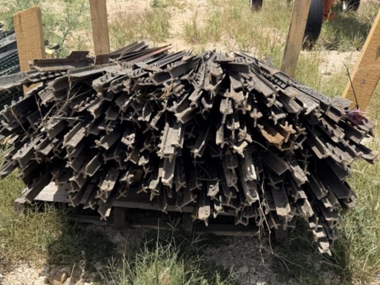 l3--200-6'-t-posts-image-2