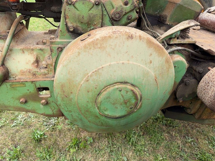 john-deere-60-image-39