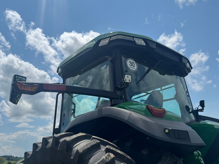 john-deere-8r-370-image-60