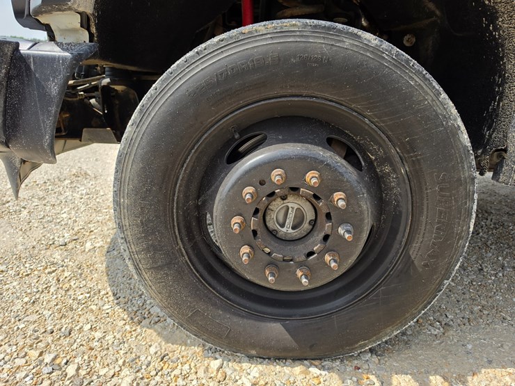 2008-ford-f550-image-15