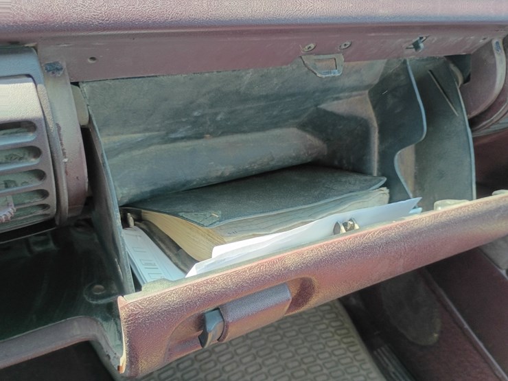 1996-chevrolet-k3500-image-42