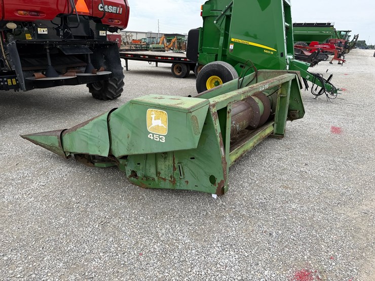 john-deere-453-image-4