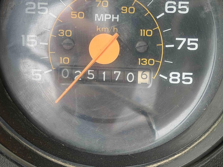 1989-custom-25-image-31