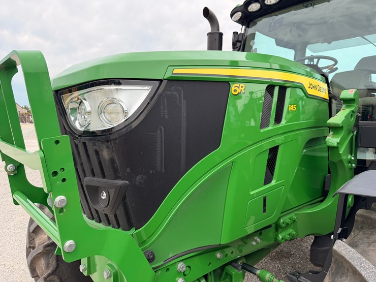 2024-john-deere-6r-145-image-2