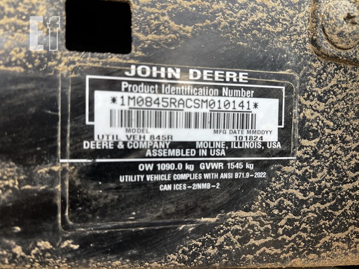 2025-john-deere-gator-xuv-835r-image-16