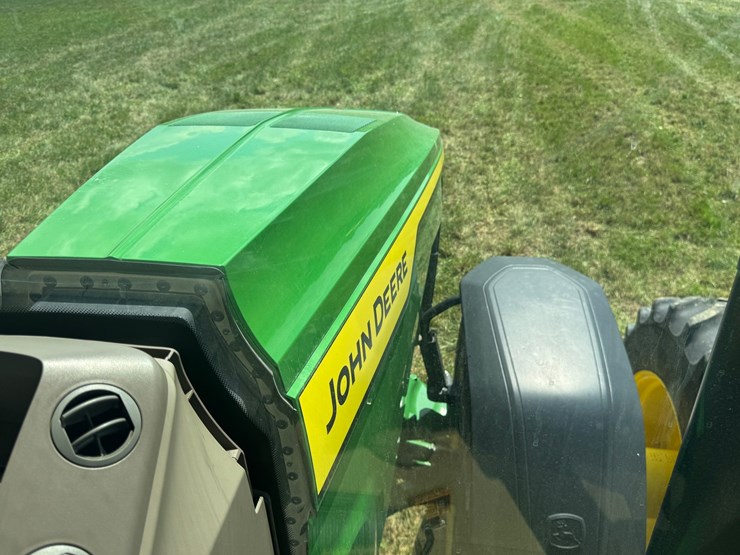 john-deere-8r-370-image-92