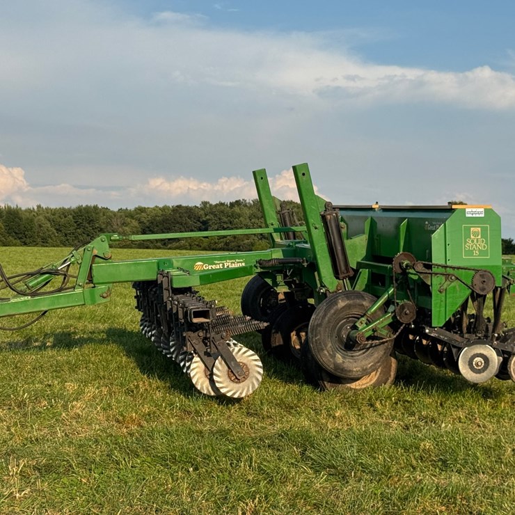#4005 • 1991 GREAT PLAINS Seed Drill