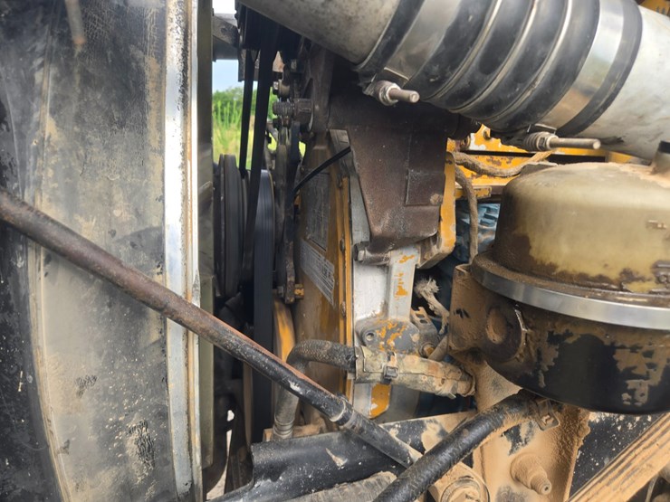 2011-kenworth-t660-image-48