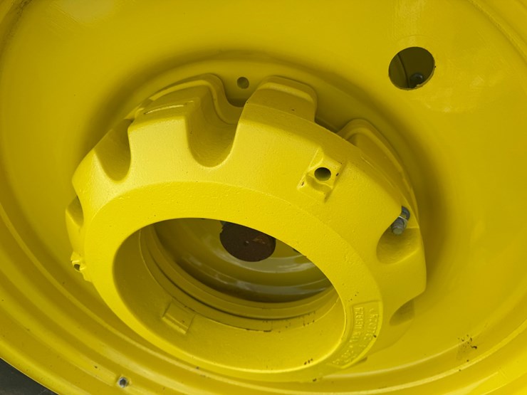 john-deere-8r-370-image-51