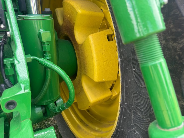 john-deere-8r-370-image-37
