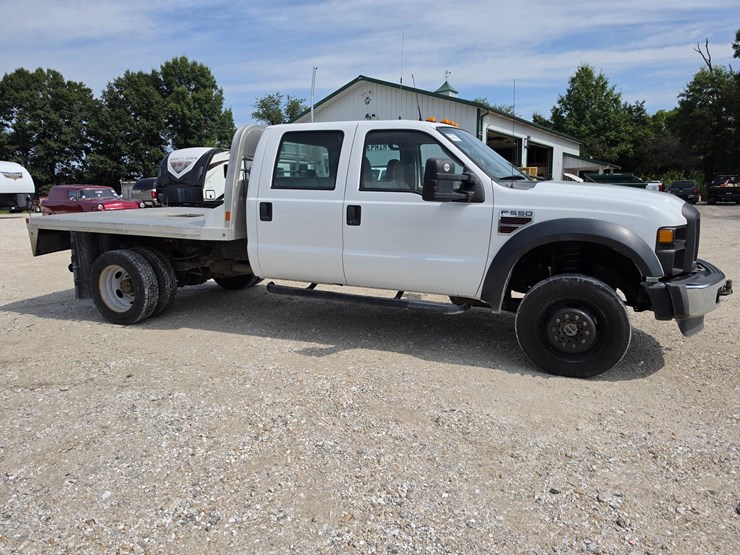 2008-ford-f550-image-12