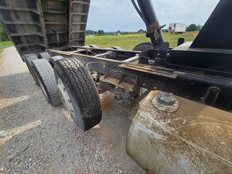 2011-kenworth-t660-image-112