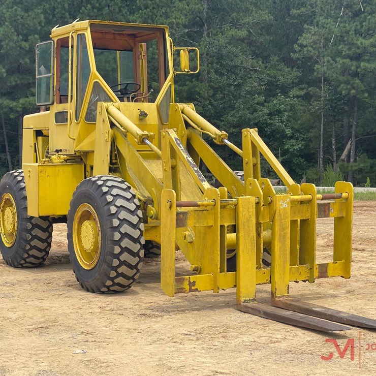 RUBBER TIRE LOADER, SN; UNREADABLE, METER READS 591 HOURS, 56" FORKS, DIESEL ENGINE