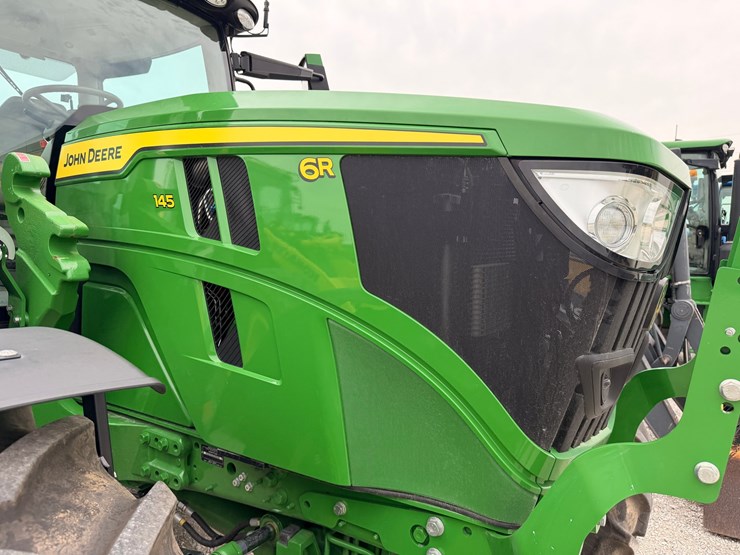 2024-john-deere-6r-145-image-15