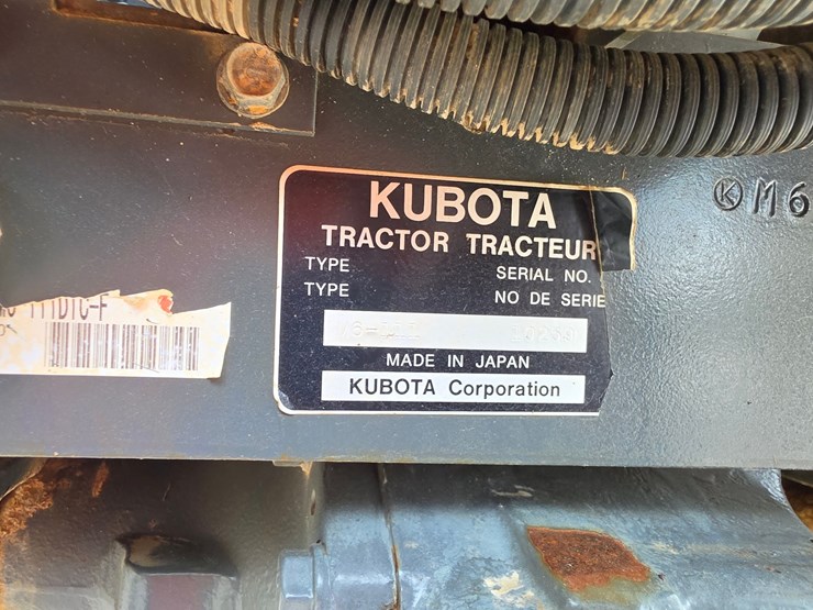 2016-kubota-m6-111-image-38