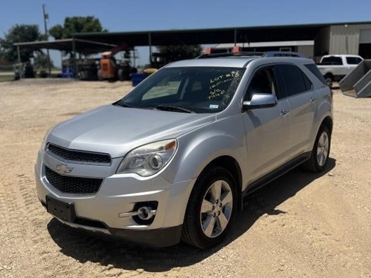 2013-chevrolet-equinox-image-2