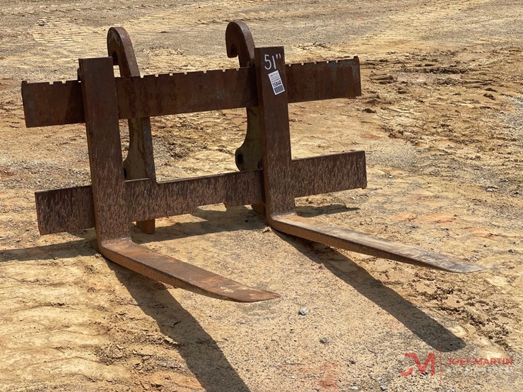51"-forks-loader-attachment-image-1