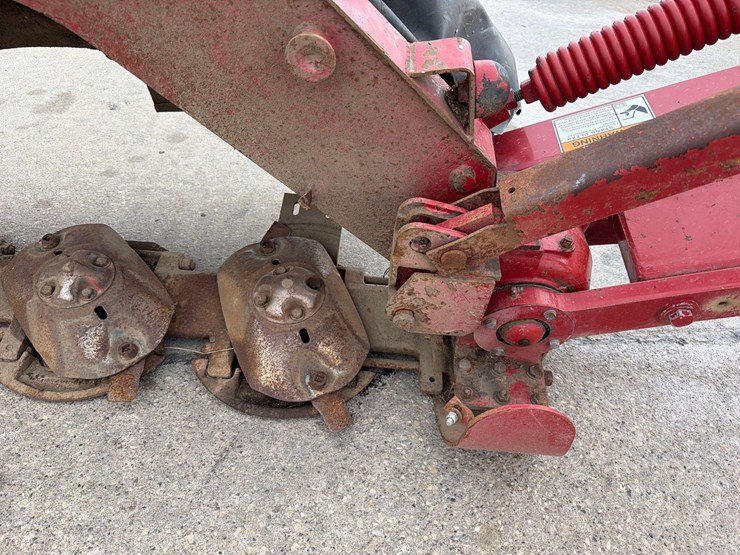 case-ih-md82-image-14