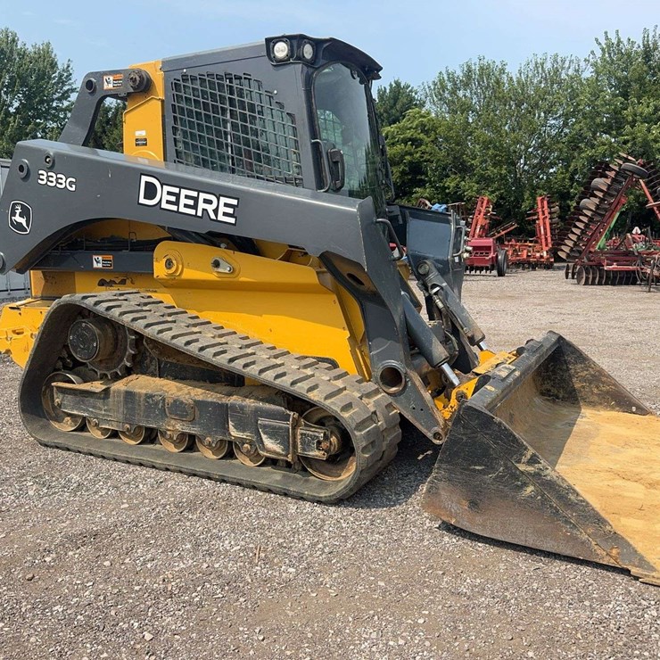 2018 DEERE 333G