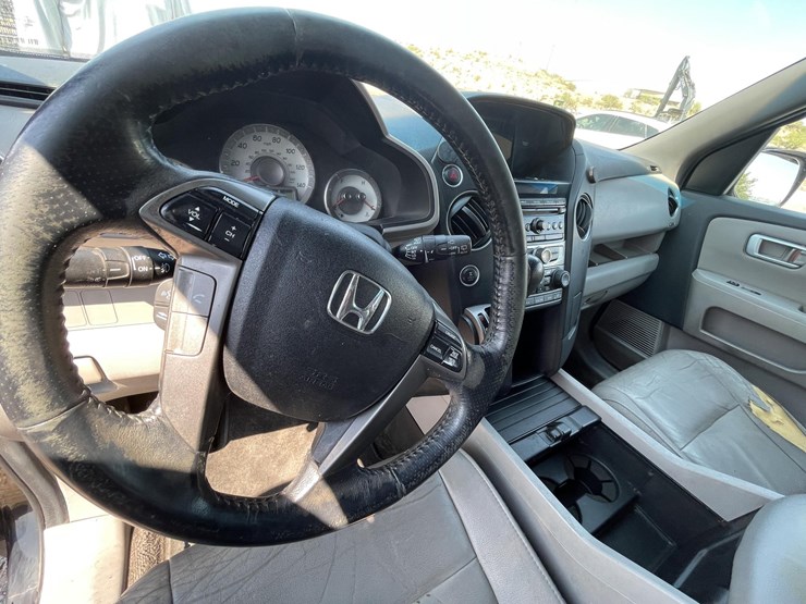 2010-honda-pilot-image-23