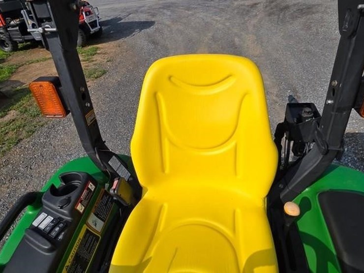 2013-john-deere-3520-image-52