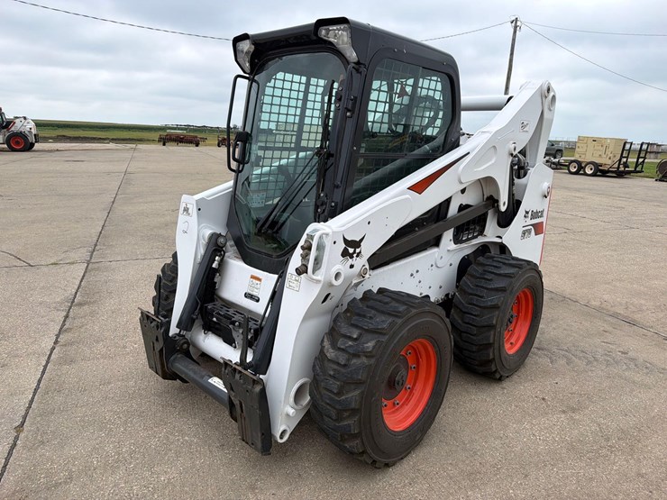 2022-bobcat-s770-image-1