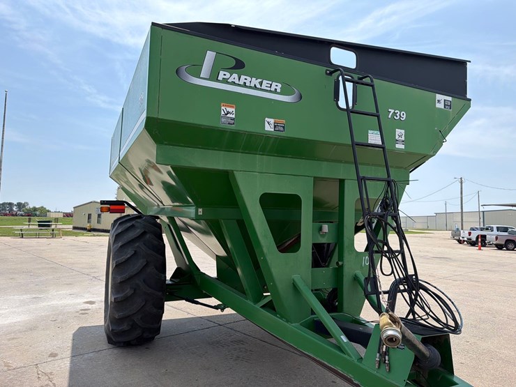 parker-739-image-14