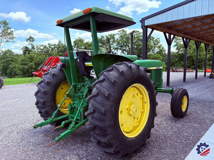 john-deere-2840-image-7