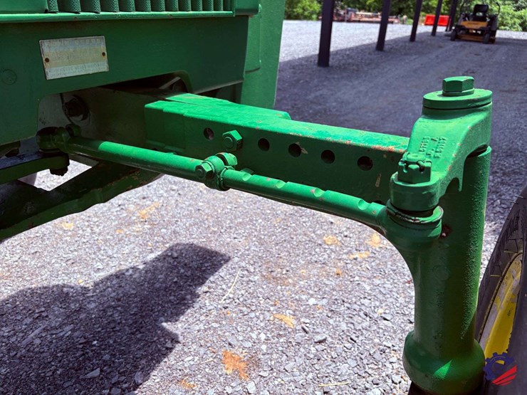 john-deere-2840-image-11