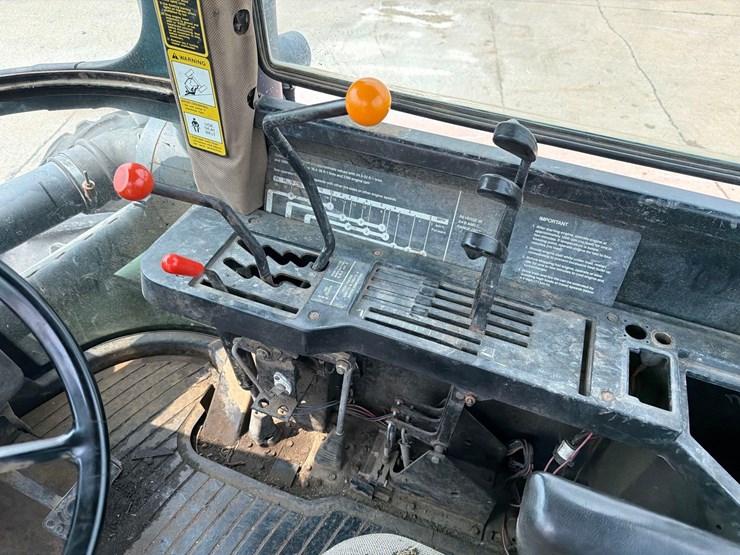 john-deere-8560-image-47