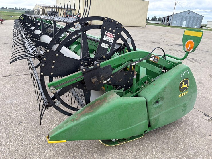 2009-john-deere-635f-image-7