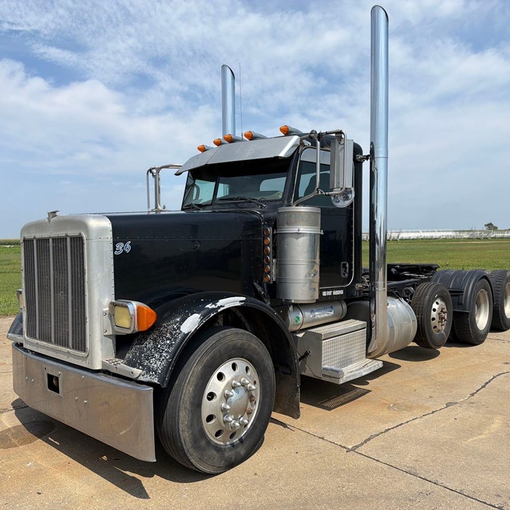 2007 PETERBILT 379