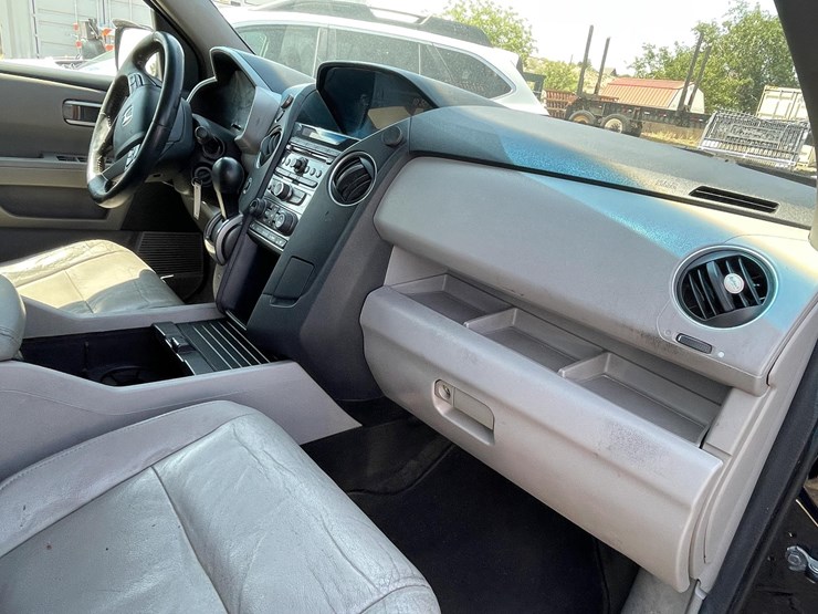 2010-honda-pilot-image-53
