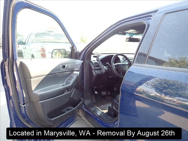 2016-ford-explorer-image-5