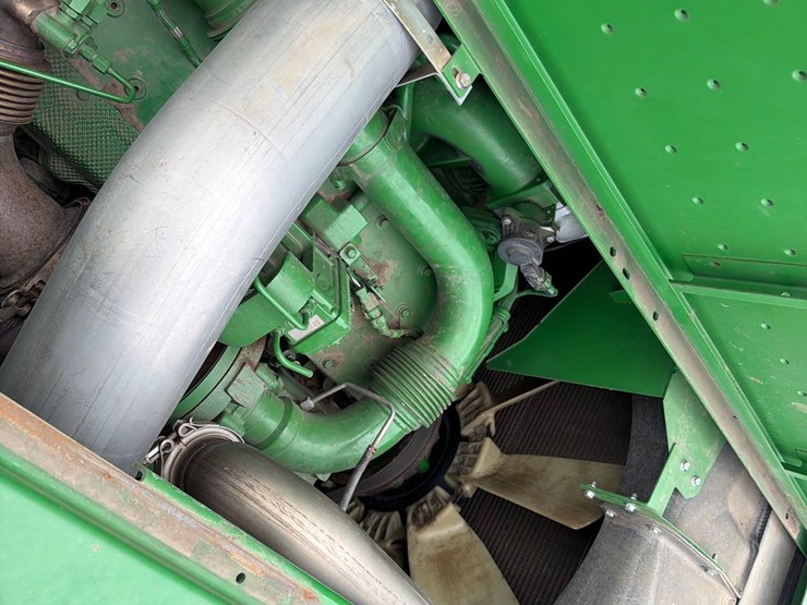 2012-john-deere-s680-image-93