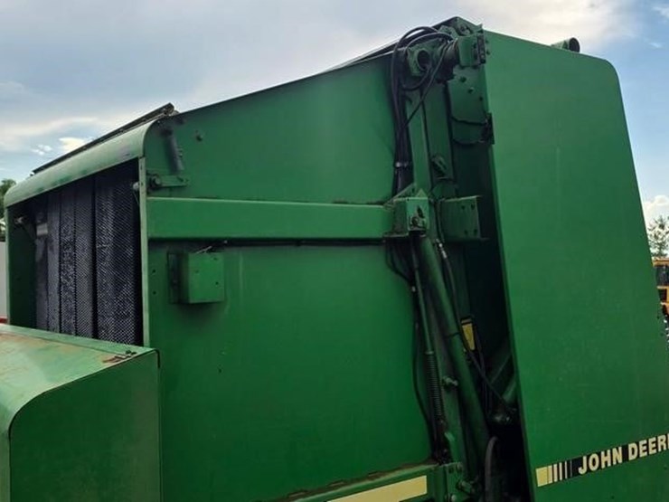 1991-john-deere-535-image-10