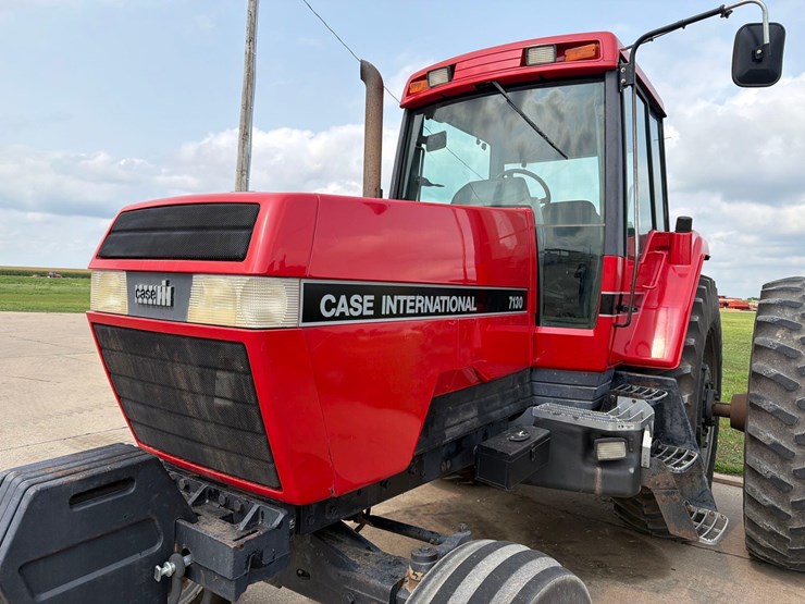 case-ih-7130-image-28